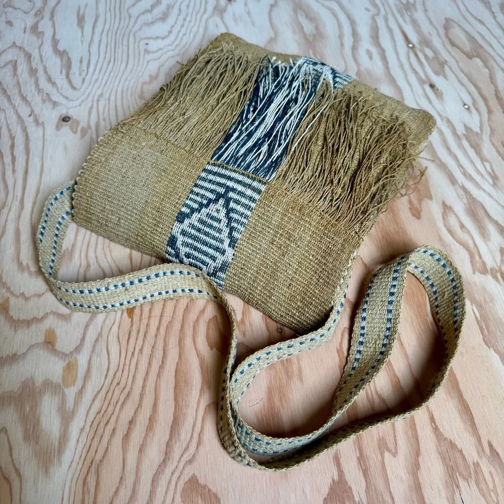 Hᴀɴᴅᴡᴏᴠᴇɴ Bᴏʜᴏ Fʀɪɴɢᴇ Cʀᴏssʙᴏᴅʏ Bᴀɢ_~Aʀᴛɪsᴀɴ Wᴏᴠᴇɴ Tᴇxᴛɪʟᴇ Hɪᴘᴘɪᴇ Fᴇsᴛɪᴠᴀʟ Pᴜʀsᴇ - Picture 11 of 15